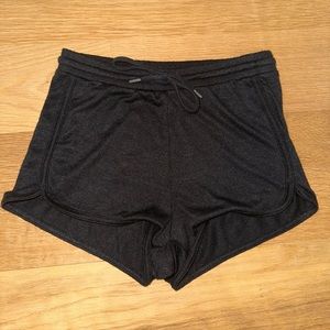 Aritzia Wilfred Free Charlene Short | Black